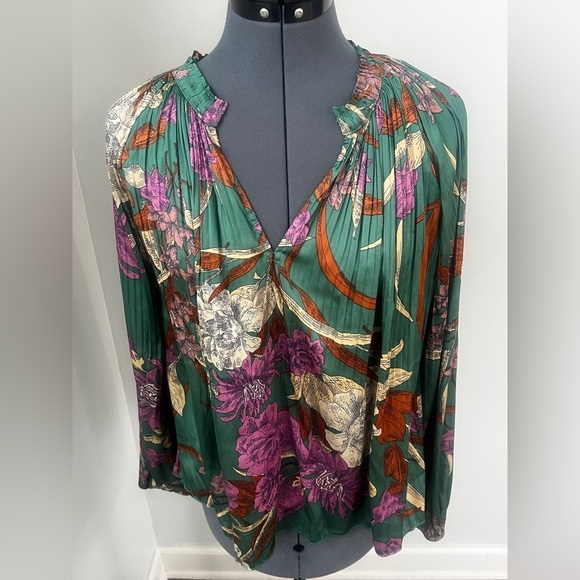 Current Air Los Angeles Green Floral Blouse Sz S Boho Tucked Pleated Peasant Top - Picture 16 of 16